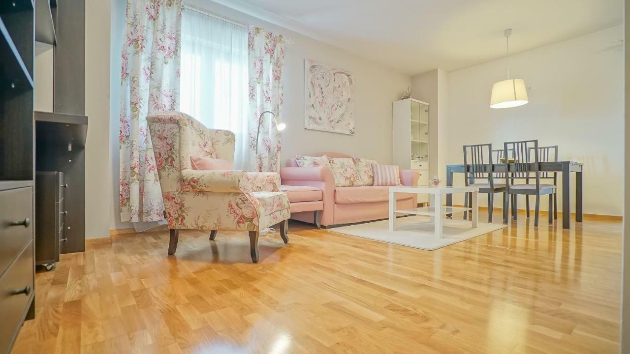 Cn2I Luxury Accommodation/Privilegio8 브라쇼브 외부 사진
